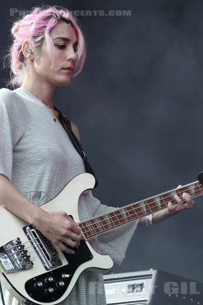 WARPAINT - 2014-08-24 - SAINT CLOUD - Domaine National - Scene de la Cascade - 